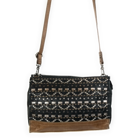 THE SAK Womens Classic Boho Crossbody Bag Purse - Picture 7 of 8